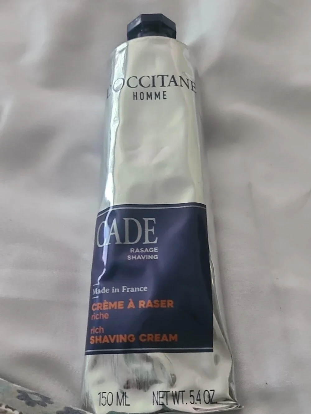 L'OCCITANE Cade Rich Shaving Cream - Silver & Navy